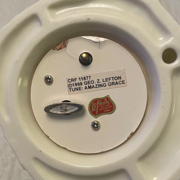 Vintage 1998 Geo. Z. Lefton St. Francis of Assisi Music Box Figurine Porcelain - Picture 8 of 14